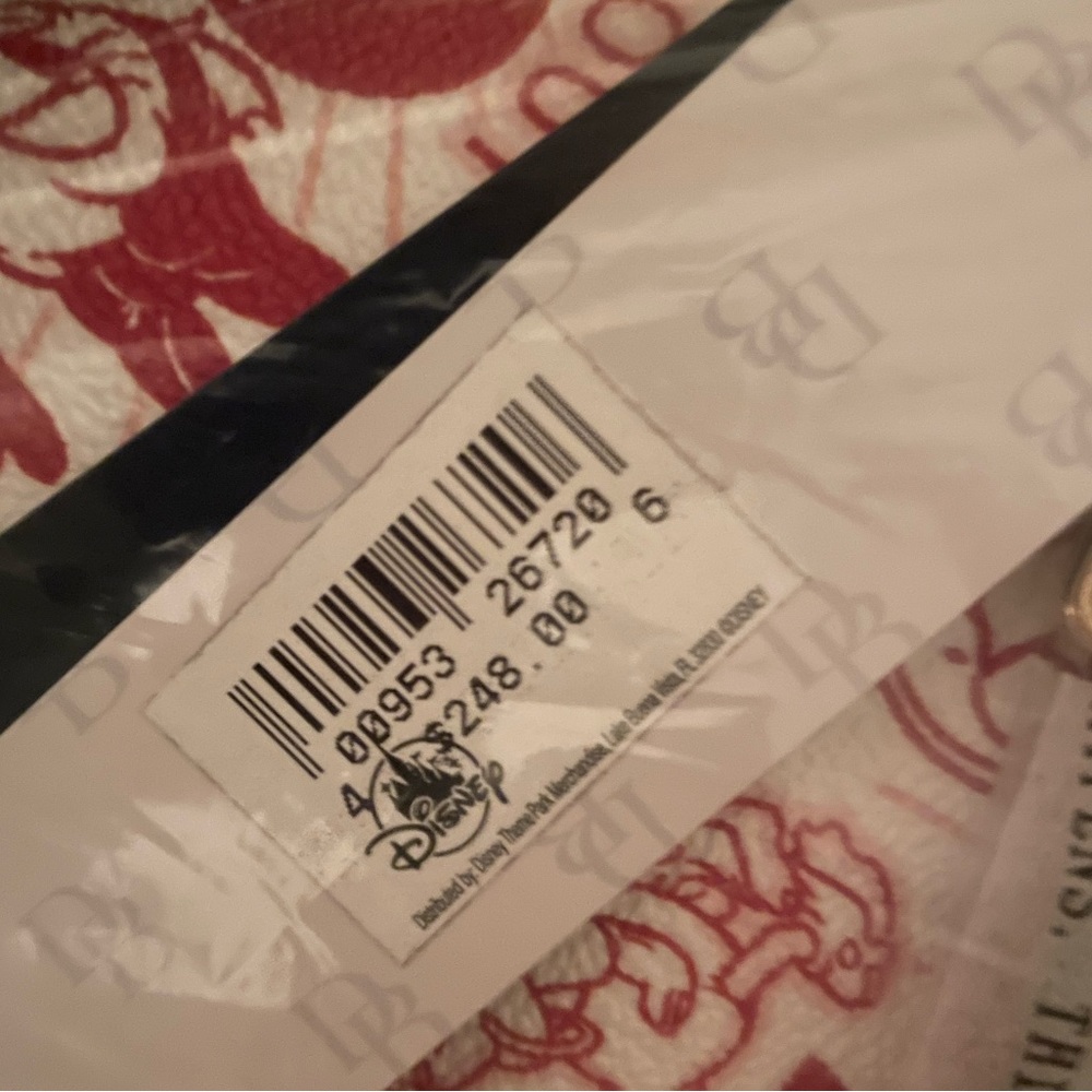 🎁🎄Dooney & Bourke Daisy/Donald Valentine’s ‘23🎄🎁 - Picture 2 of 5
